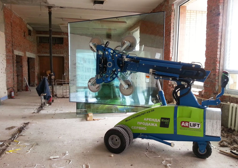 Остекление стеклороботом